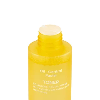 تونر ژنوبایوتیک پوست چرب تنظیم کننده چربی و براقیت پوست